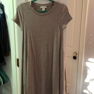 t-shirt dress